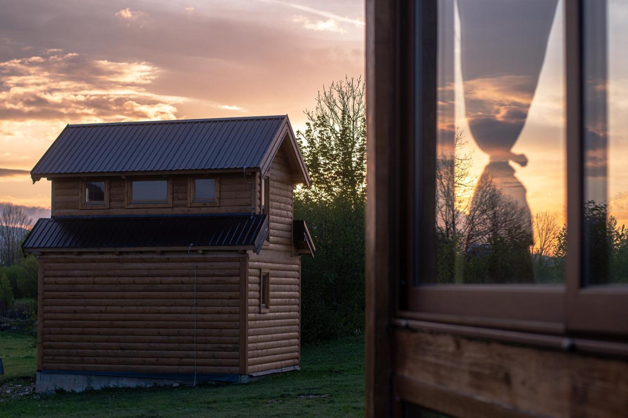 Eco Lodge Eagle'S Nest Savnik Exterior photo