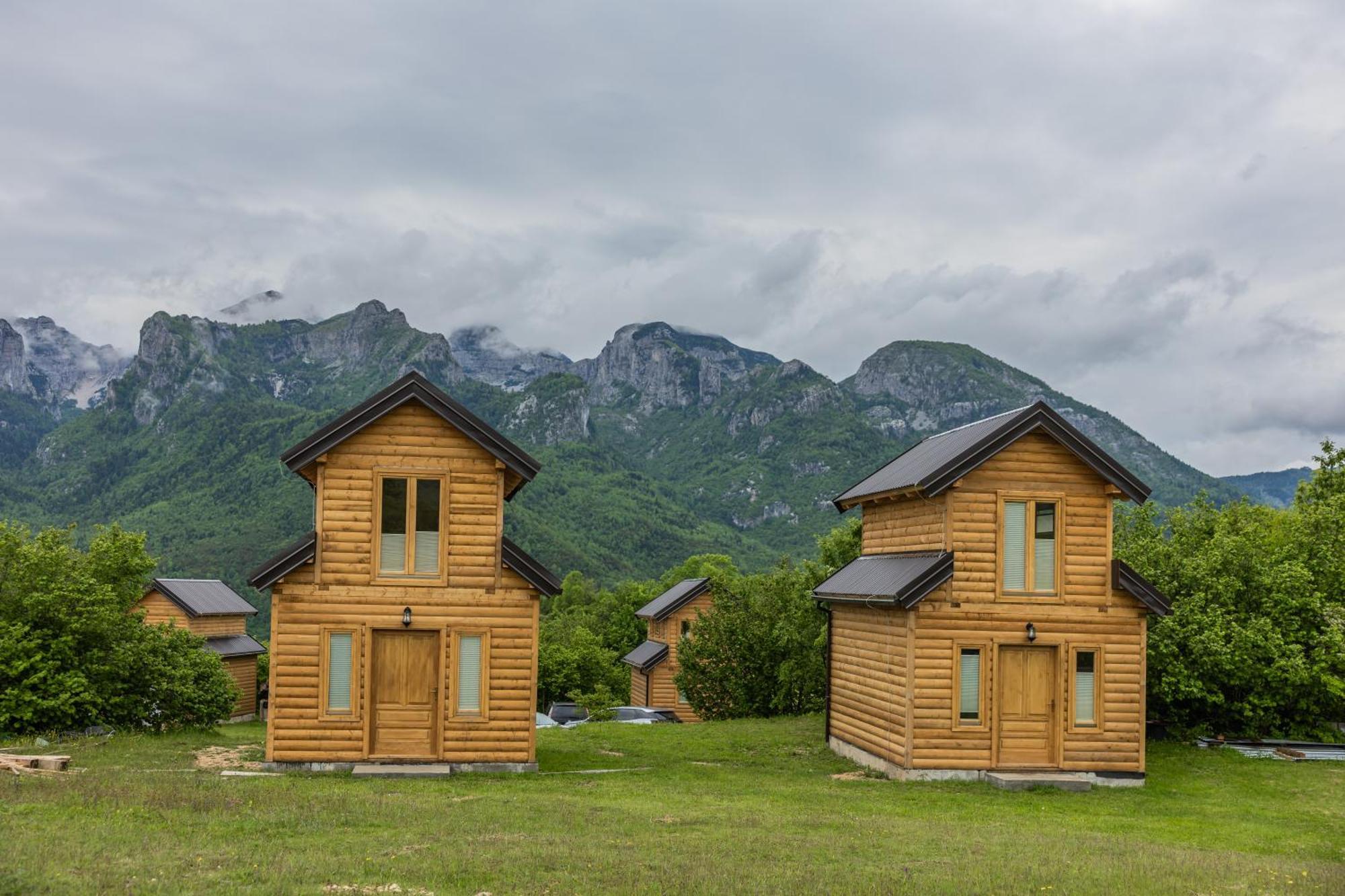 Eco Lodge Eagle'S Nest Savnik Exterior photo