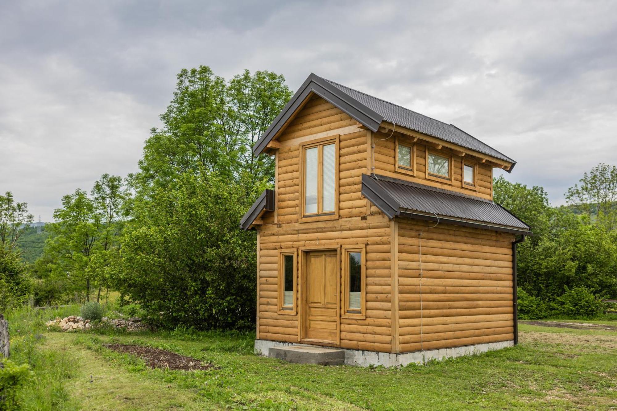 Eco Lodge Eagle'S Nest Savnik Exterior photo